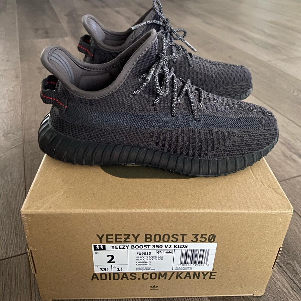 Kids Yeezy Boost 350 V2 Static Size 2